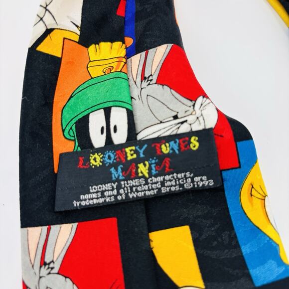 Vintage 1994 LOONEY TUNES MANIA 100% Polyester 54" Necktie - Picture 3 of 3
